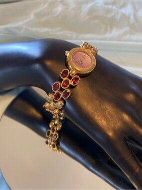 MARCEL DRUCKER GARNET WATCH